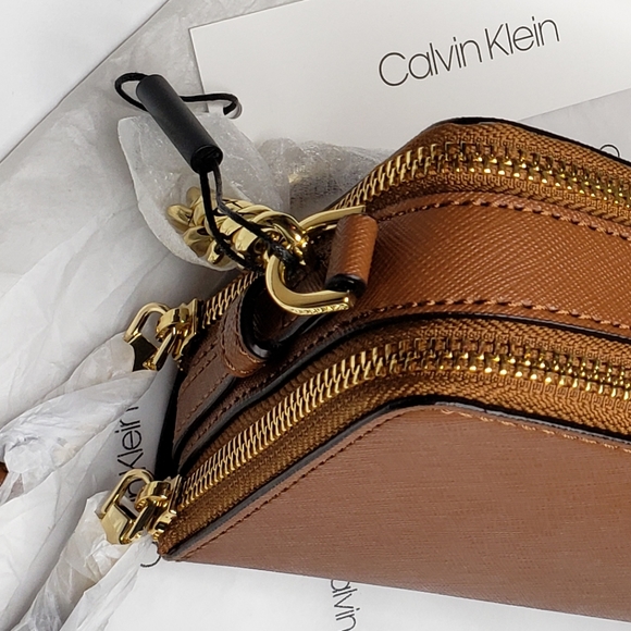 Authentic Calvin Klein Marybelle Crossbody - Picture 3 of 5